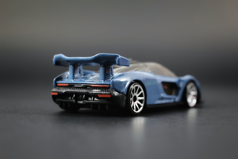 Illustration for article titled Hot Wheels' latest $1 Hypercar: McLaren Senna